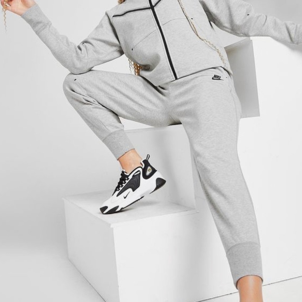 Nike fleece tech outfit